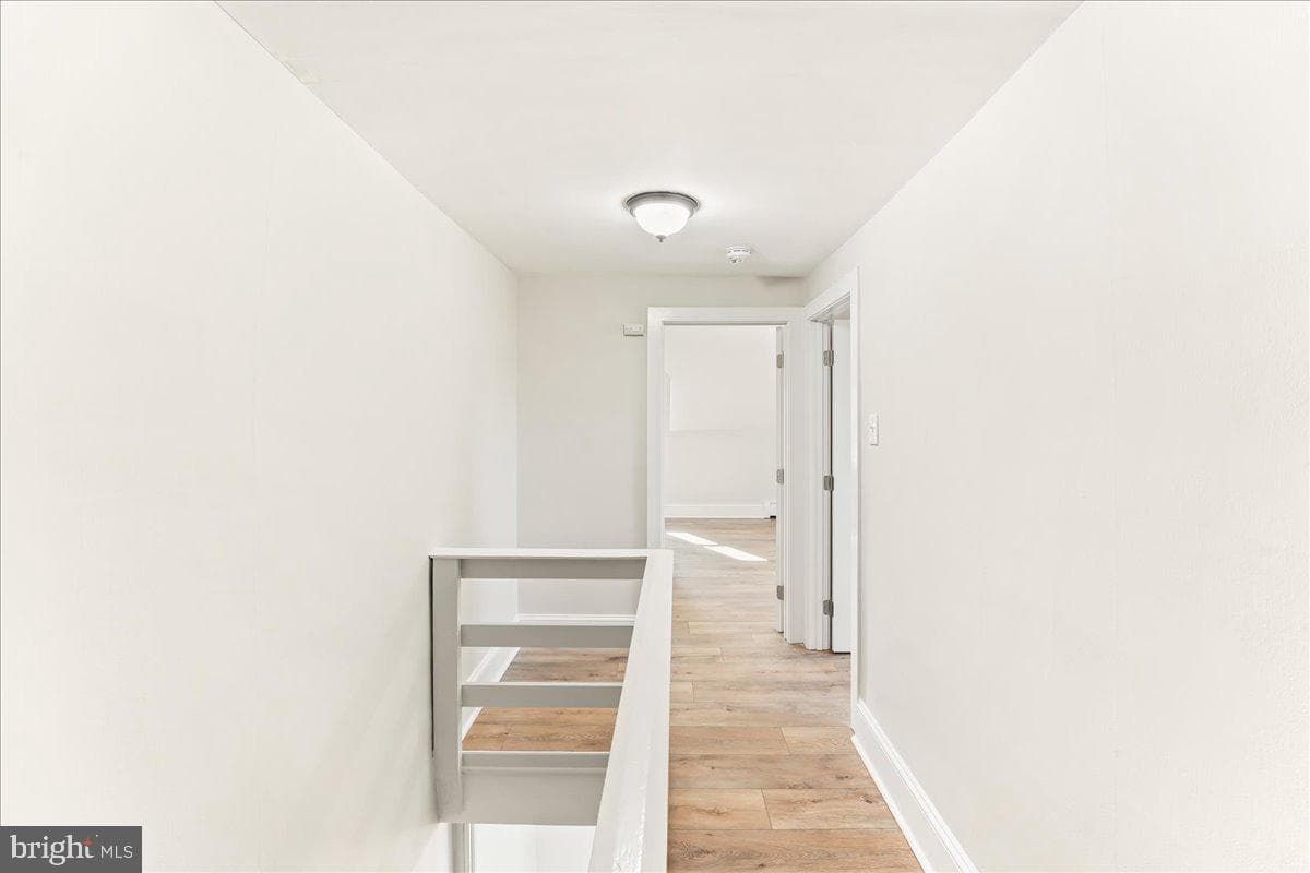 8 Convent Road photo 21