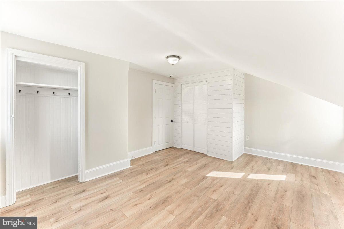 8 Convent Road photo 23