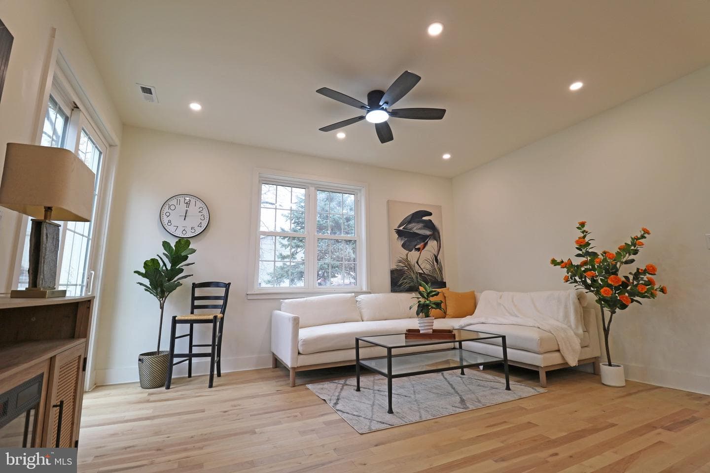 2366 Thomas Avenue photo 58