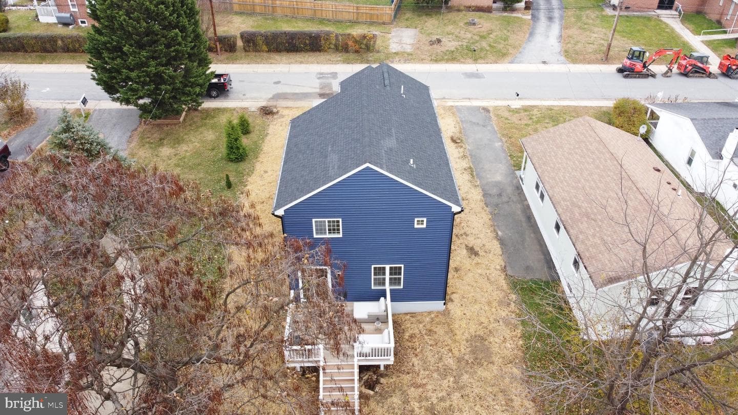 2366 Thomas Avenue photo 70