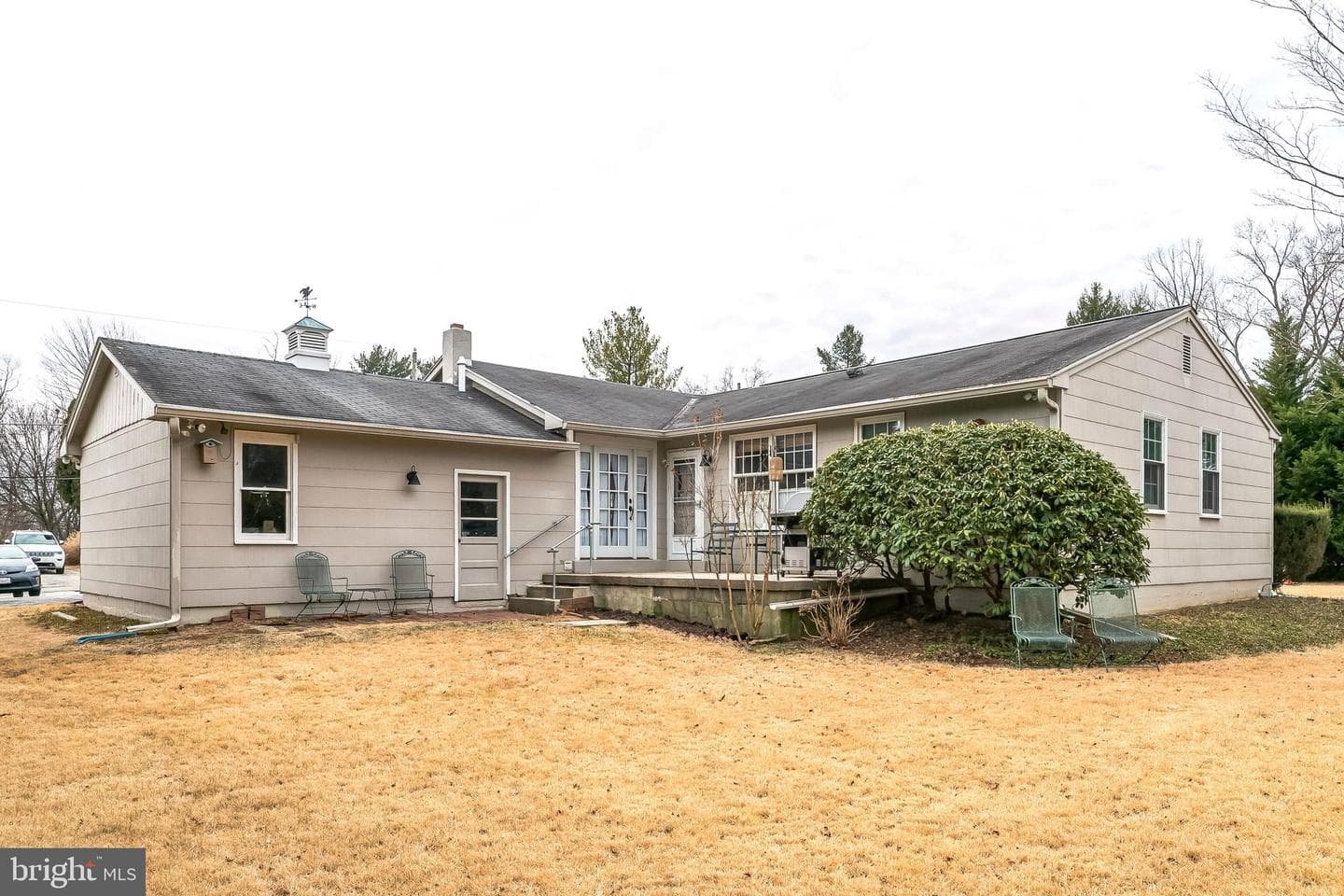 116 Locust Street photo 36