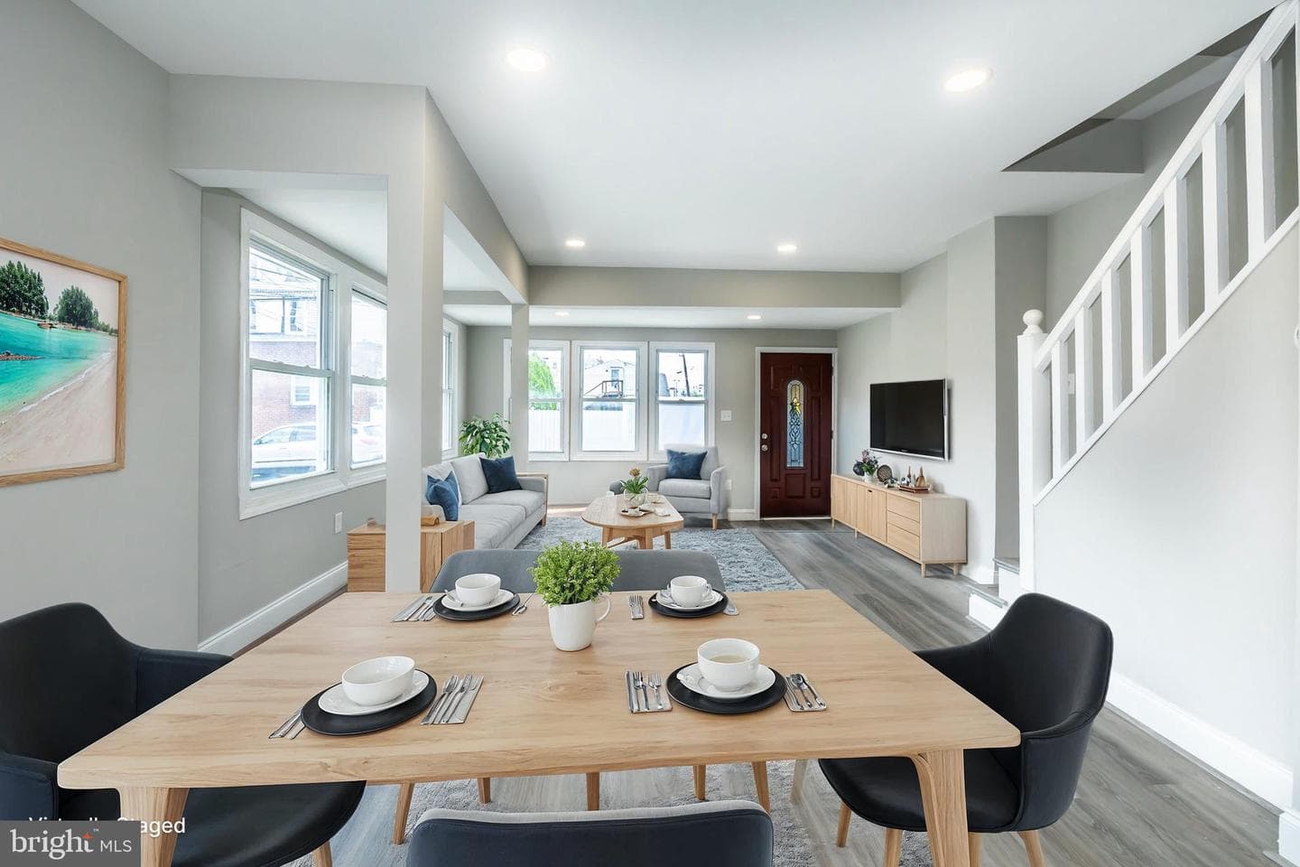 5 Oxford Avenue photo 2