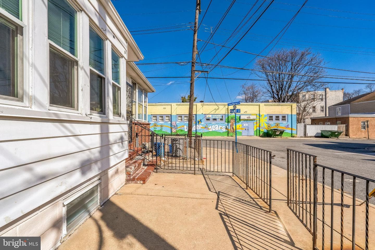 202 Moore Street photo 3