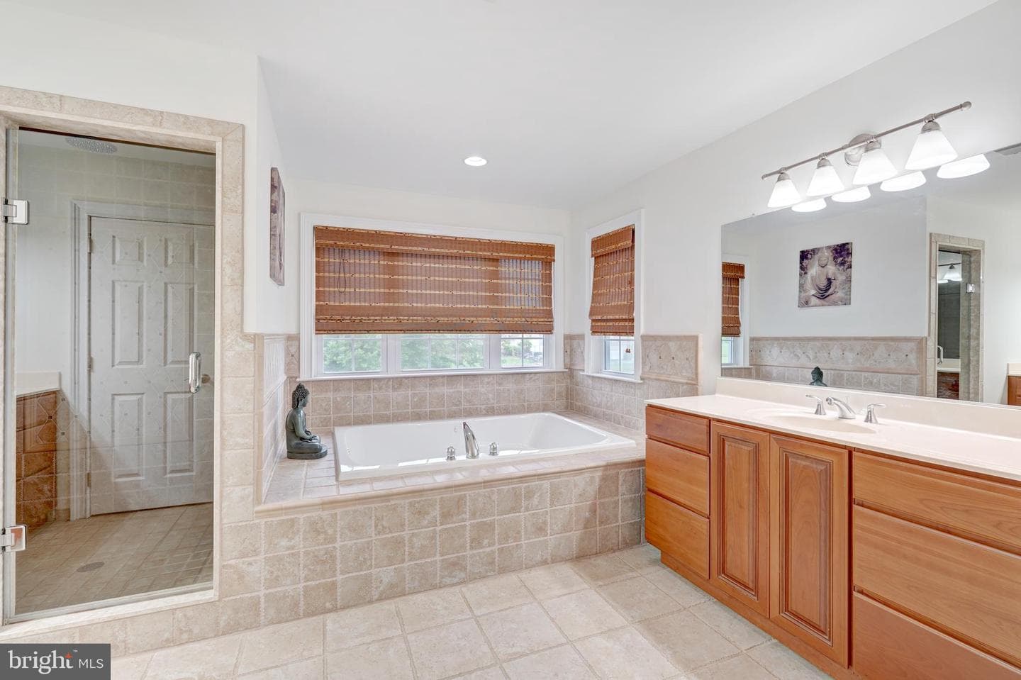 1165 Hedgerow Drive photo 32