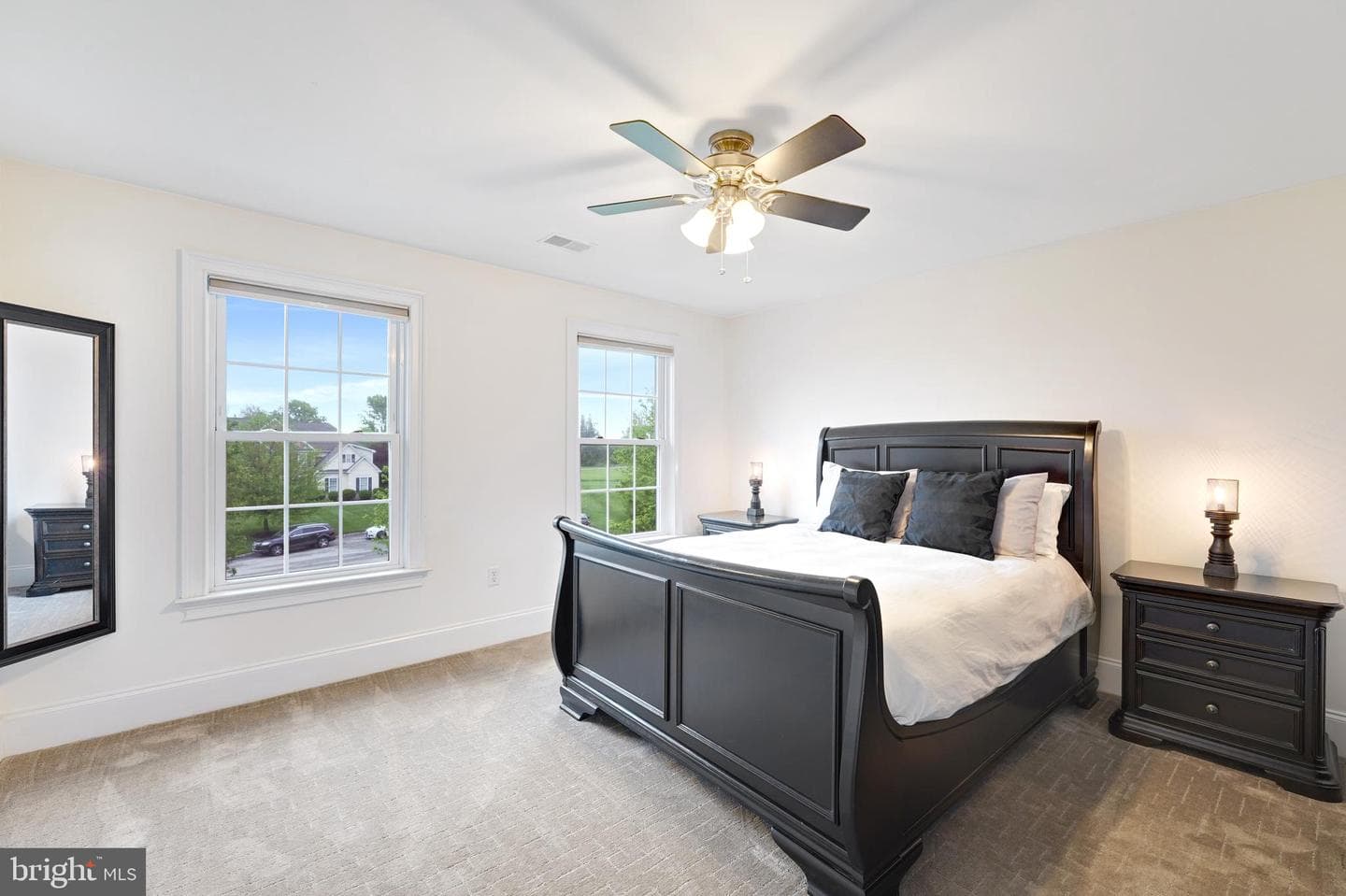 1165 Hedgerow Drive photo 34