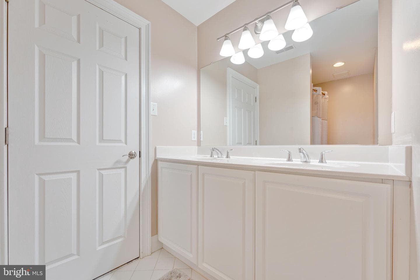1165 Hedgerow Drive photo 41