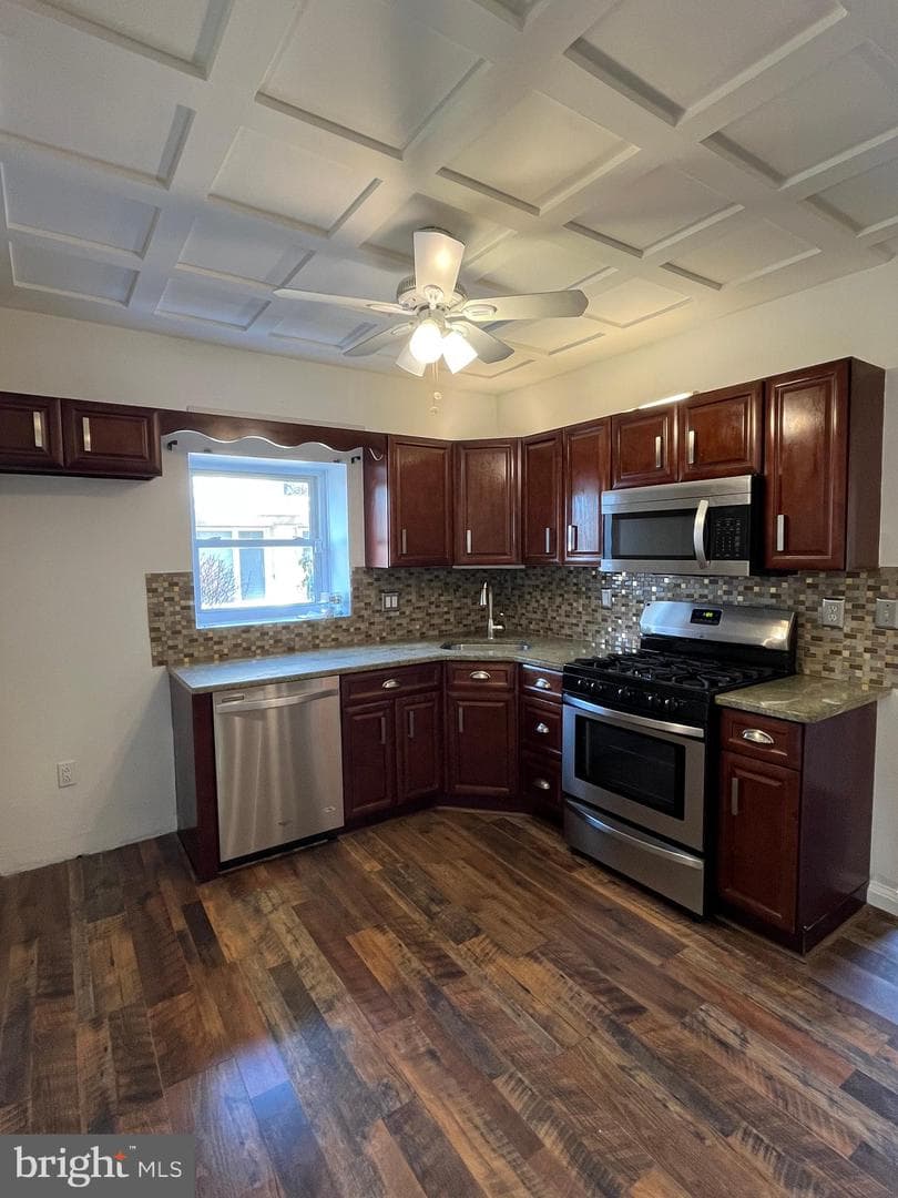 654 Arbor Road photo 16