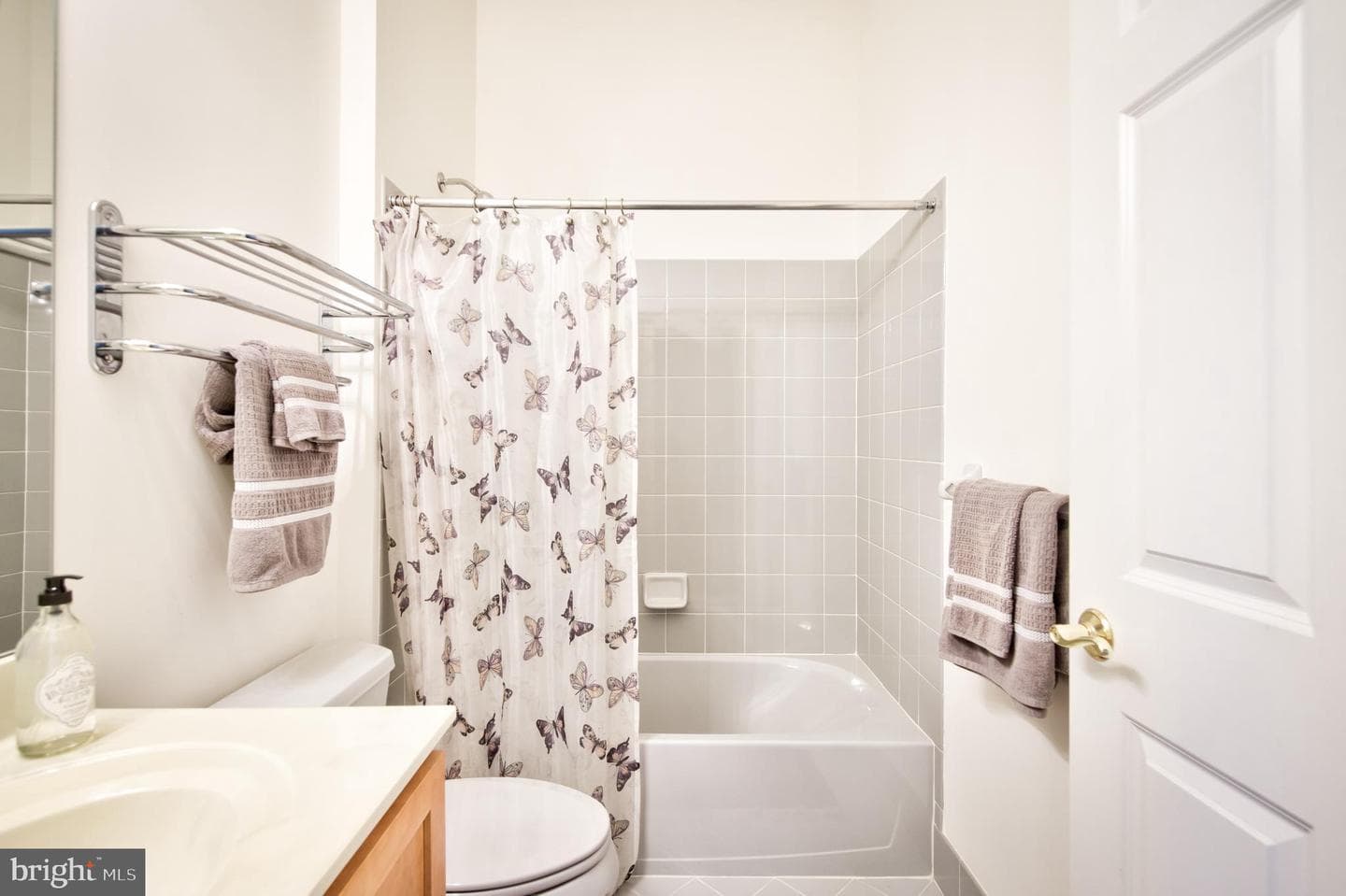 14 Cassin Hill Road photo 16