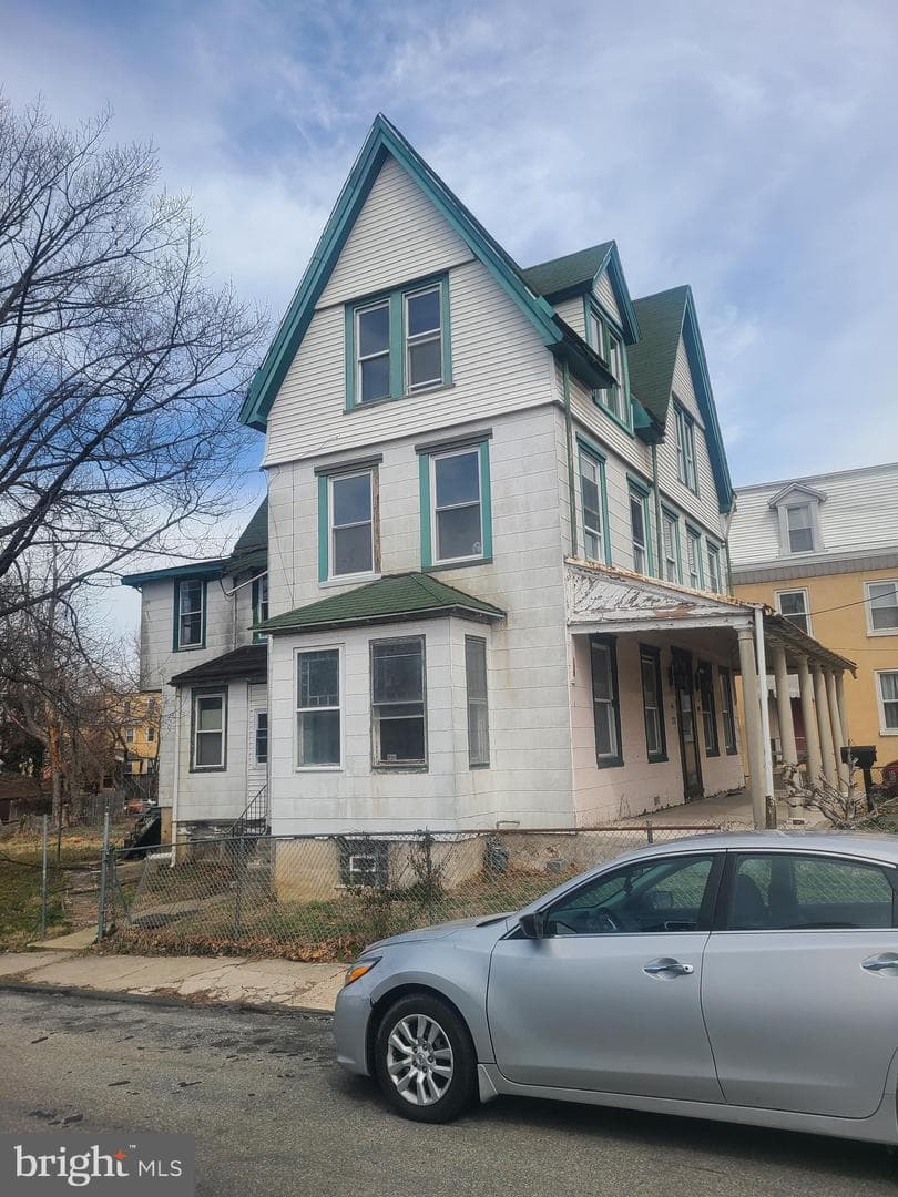 226 S 4th Street photo 22