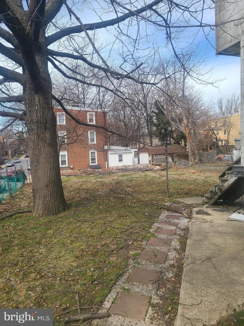226 S 4th Street photo 3