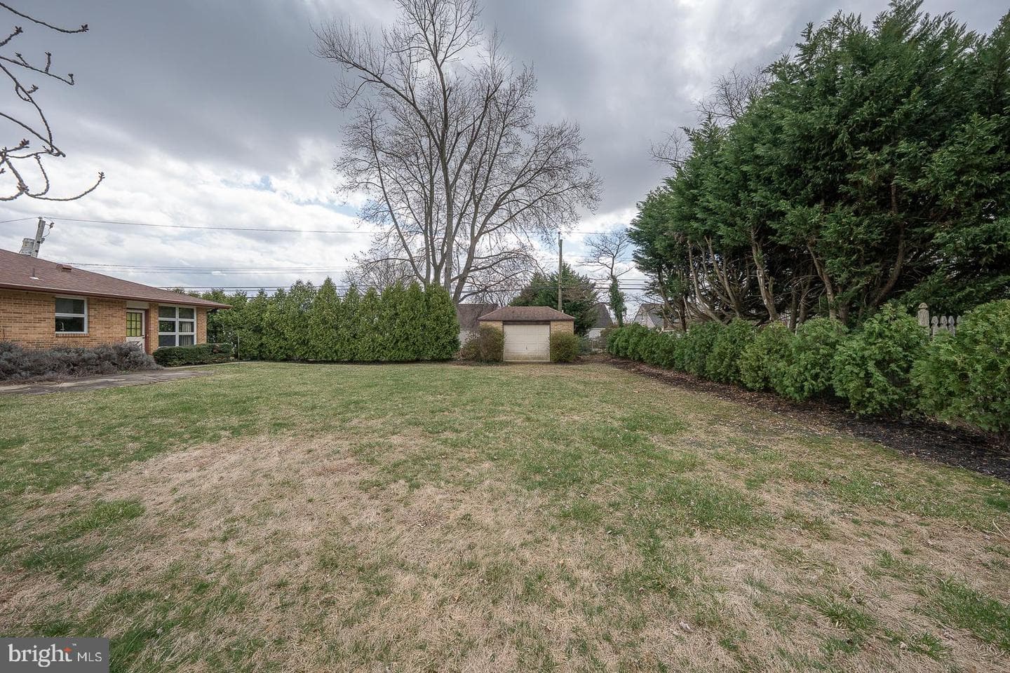 819 Rose Avenue photo 43