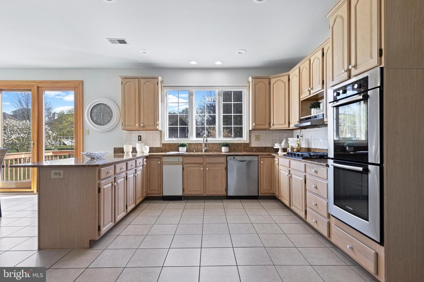 10 Bayberry Drive photo 19