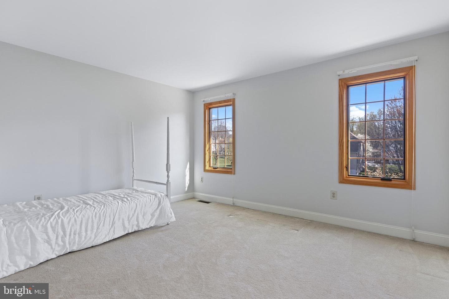 10 Bayberry Drive photo 29