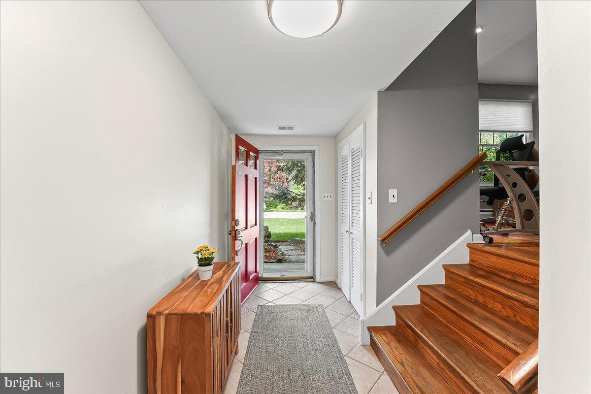 703 Blue Hill Road photo 10