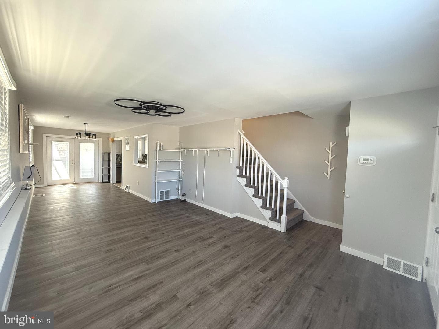 49 Acres Drive photo 2