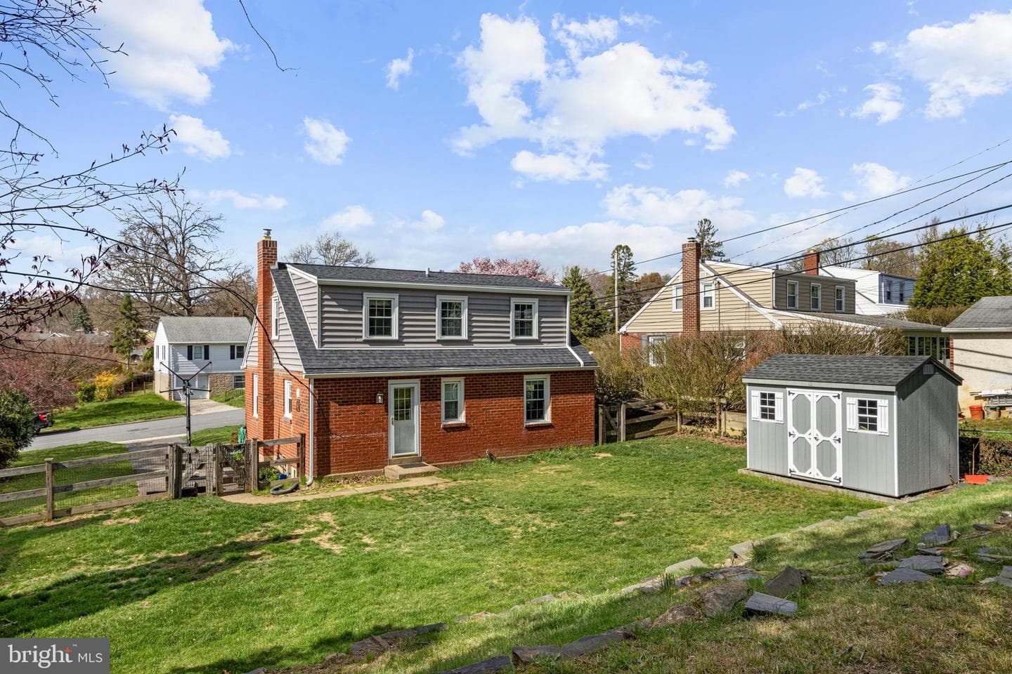 409 Paddock Road photo 10