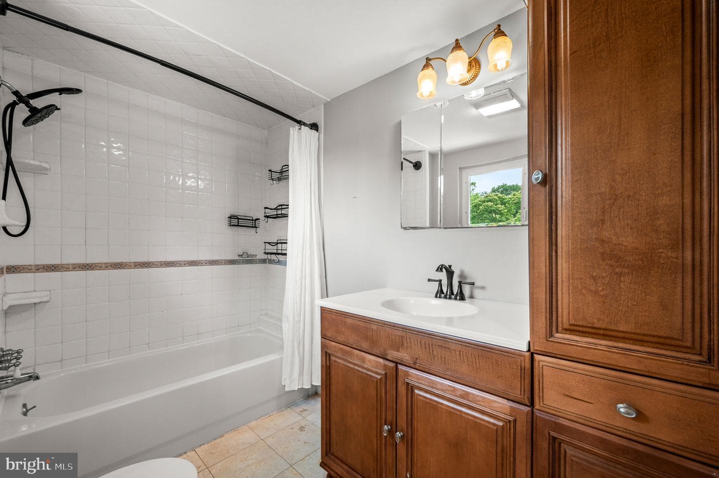 222 S Pennell Road photo 28