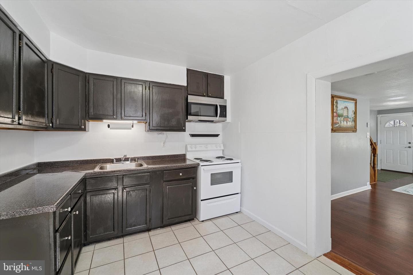 519 E Broadway Avenue photo 7