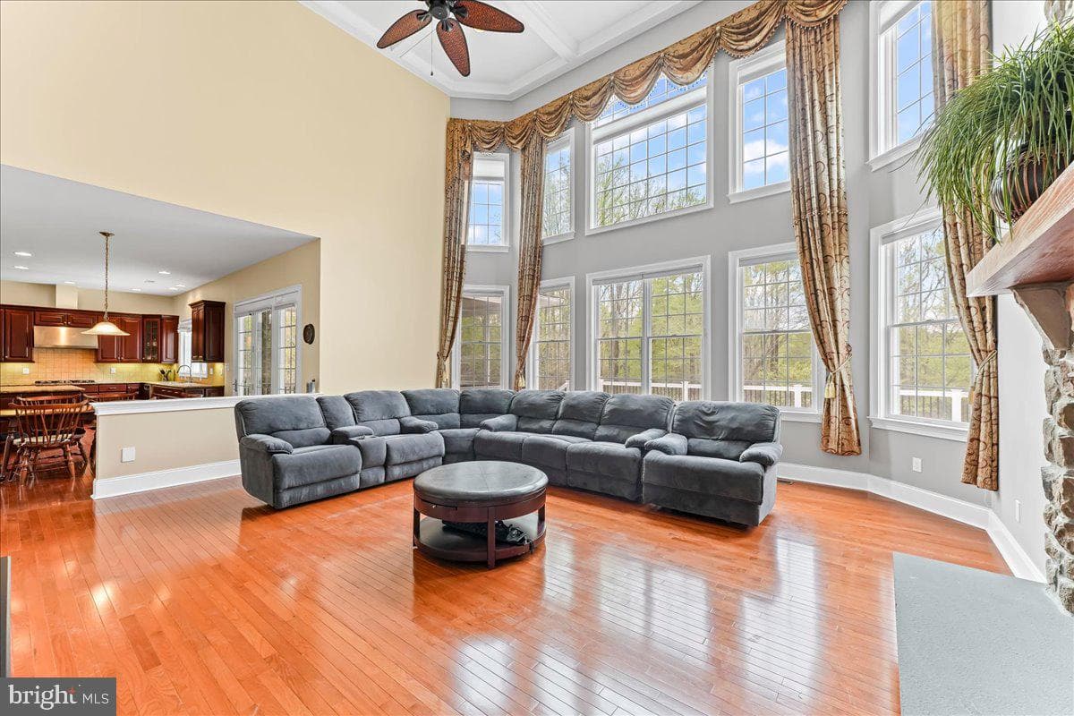 15 Evergreen Place photo 13