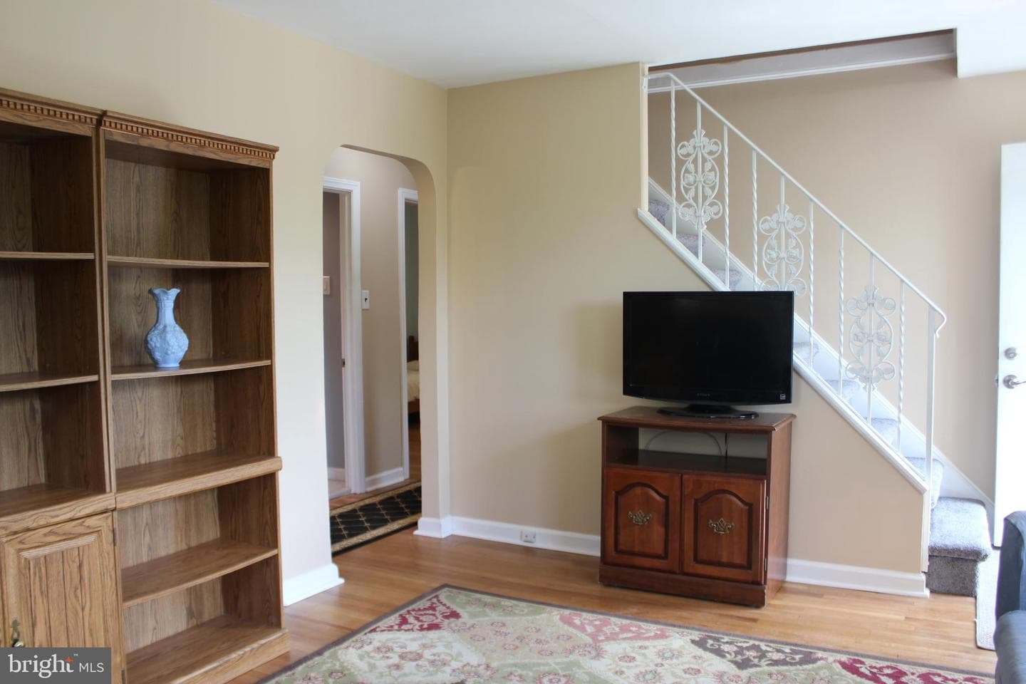 1352 Valley Road photo 5