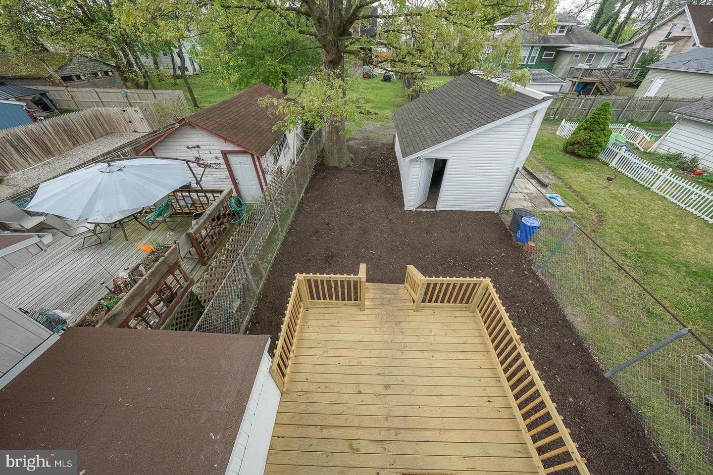 404 Brebant Avenue photo 32