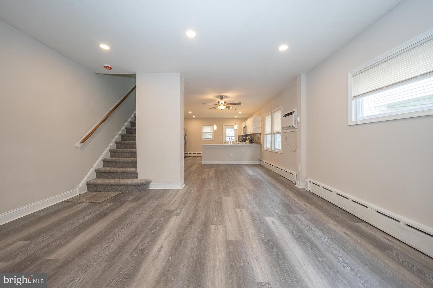 404 Brebant Avenue photo 8