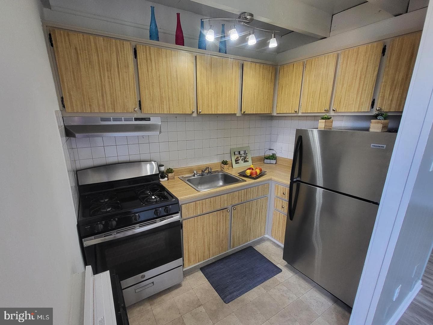 100 E Glenolden Avenue #r-18 photo 8