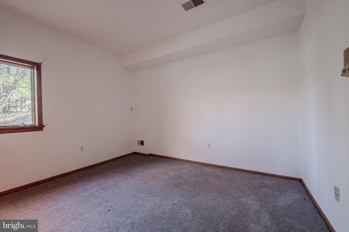 5 Hilloch Lane photo 57
