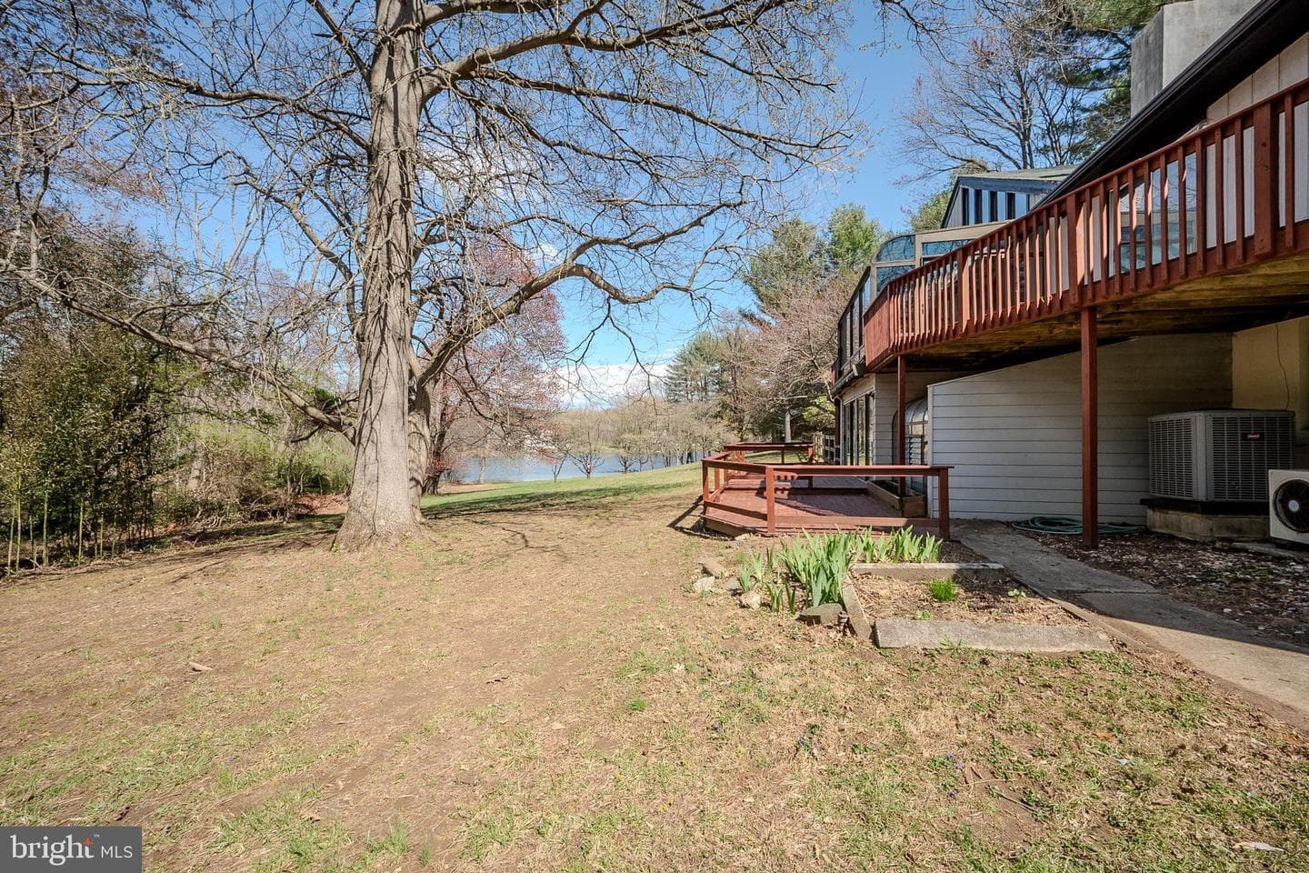 5 Hilloch Lane photo 64