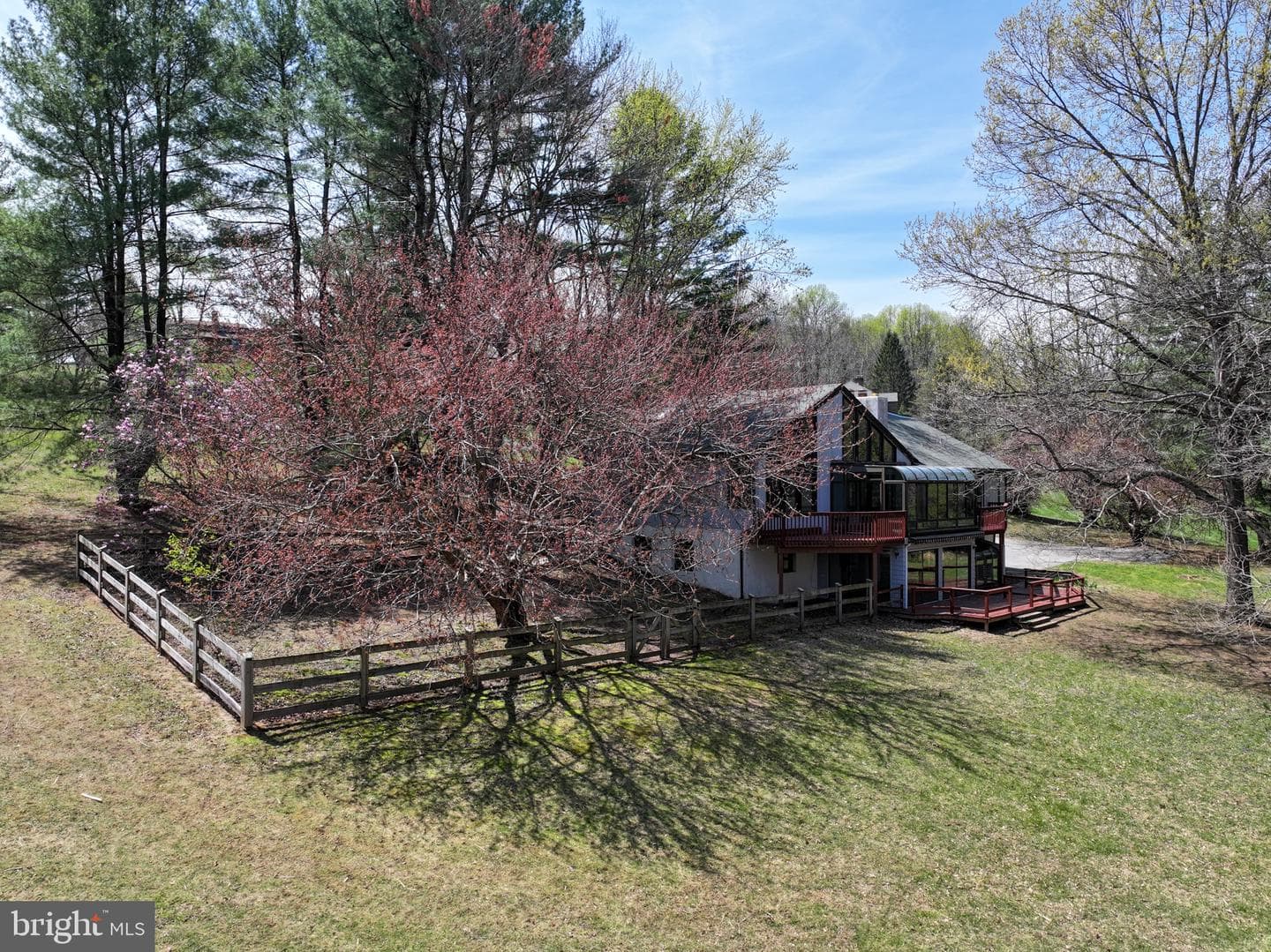5 Hilloch Lane photo 83