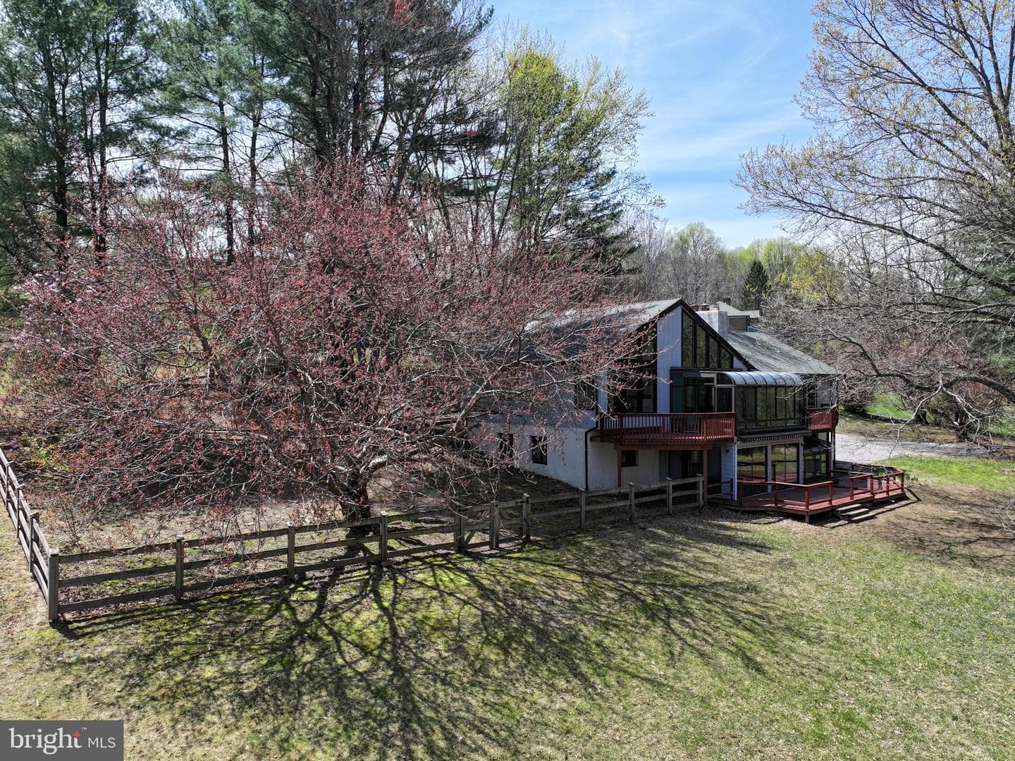 5 Hilloch Lane photo 84