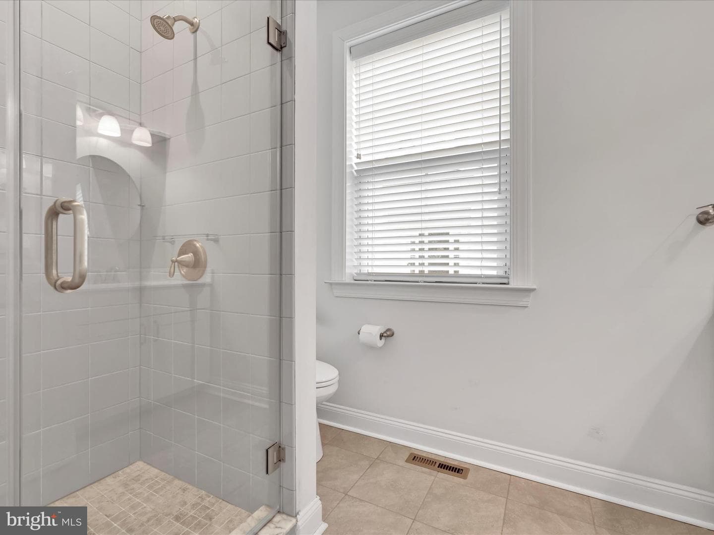 54 Hunters Lane photo 22
