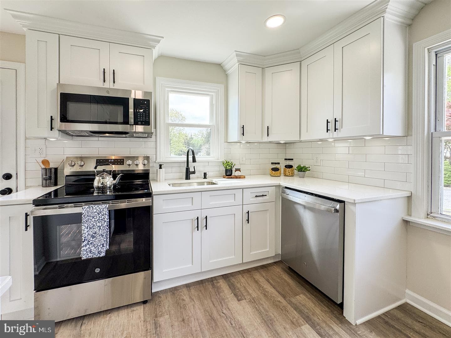 1815 Peach Street photo 12