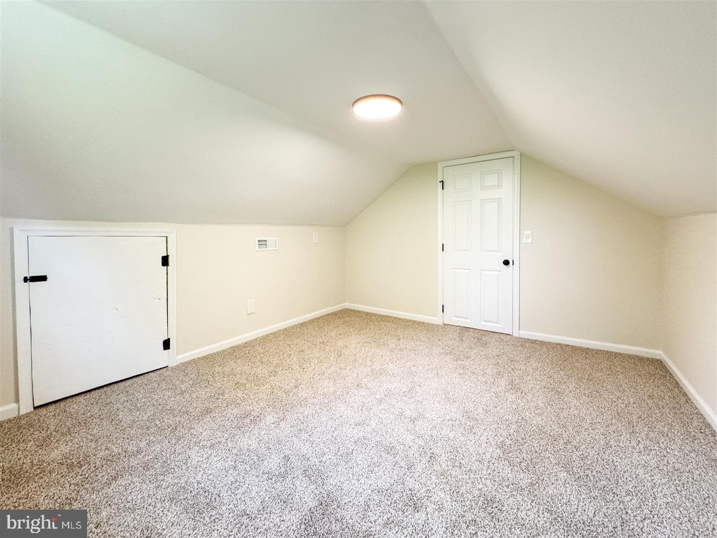 1815 Peach Street photo 24