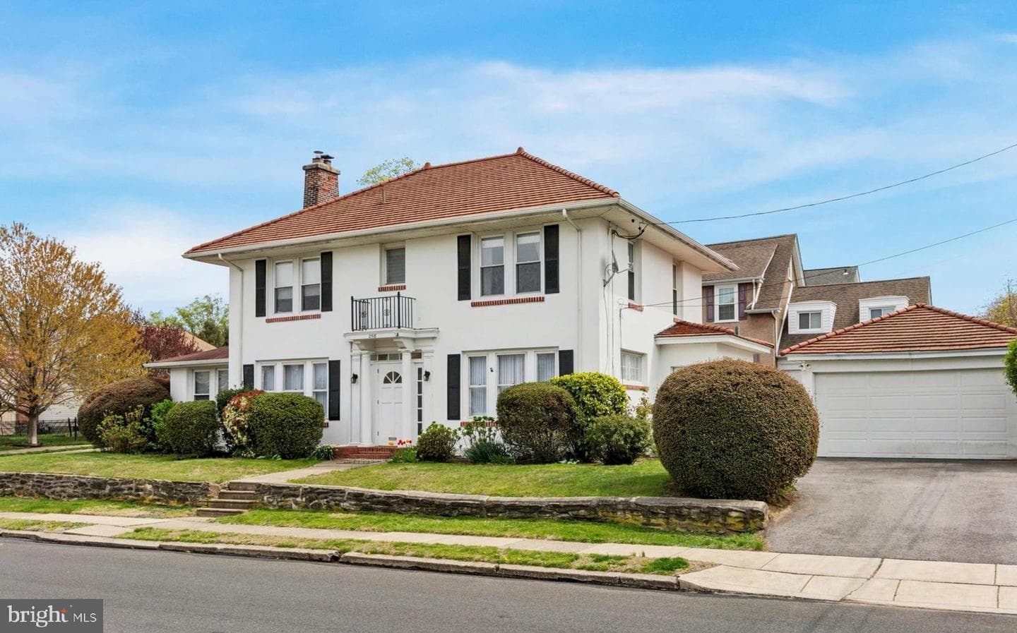 472 Gainsboro Road photo 1