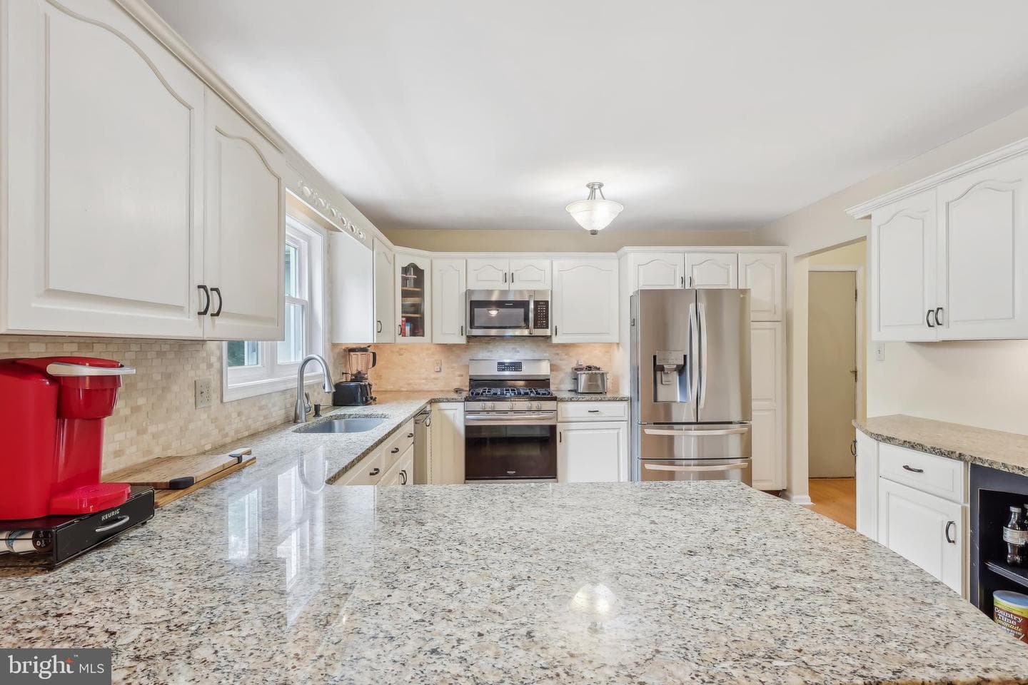 16 Springwater Lane photo 18