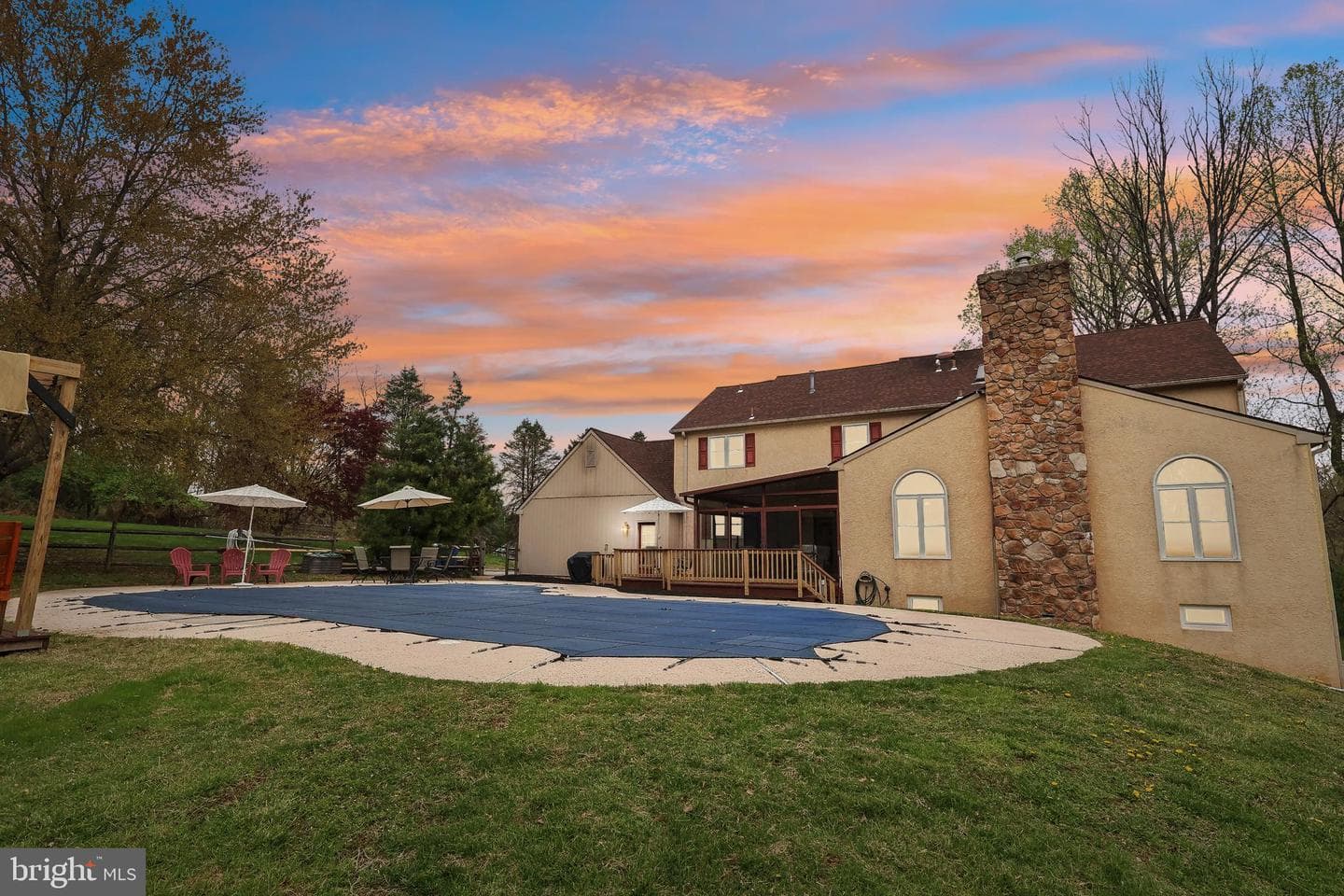 16 Springwater Lane photo 61