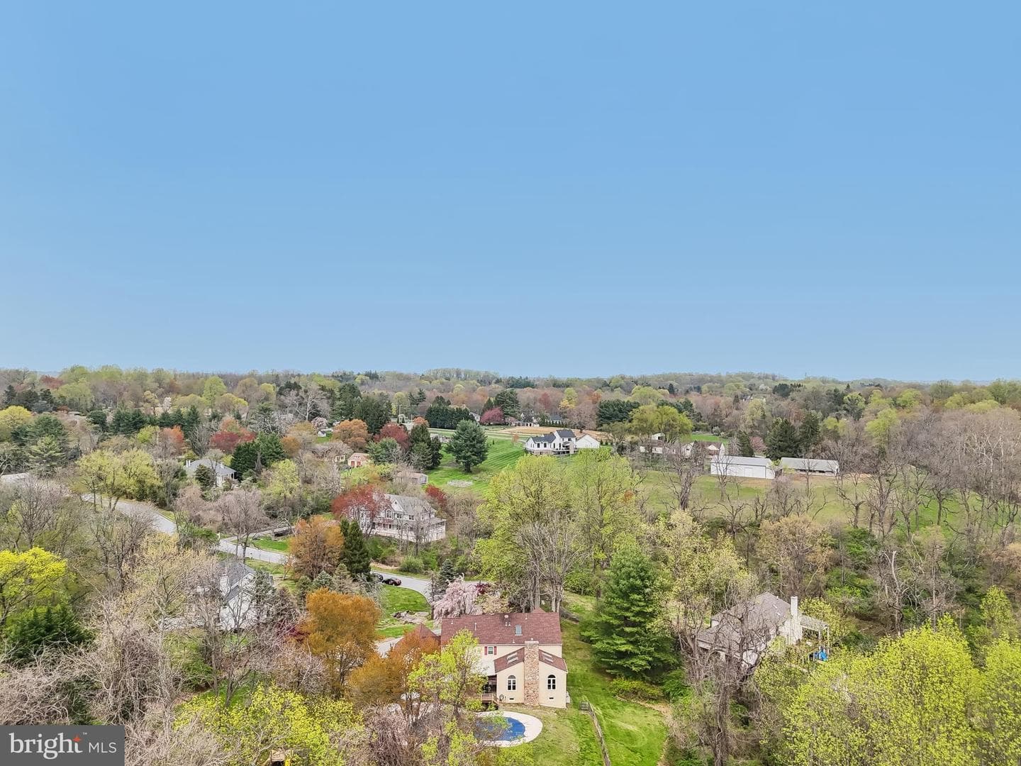 16 Springwater Lane photo 65