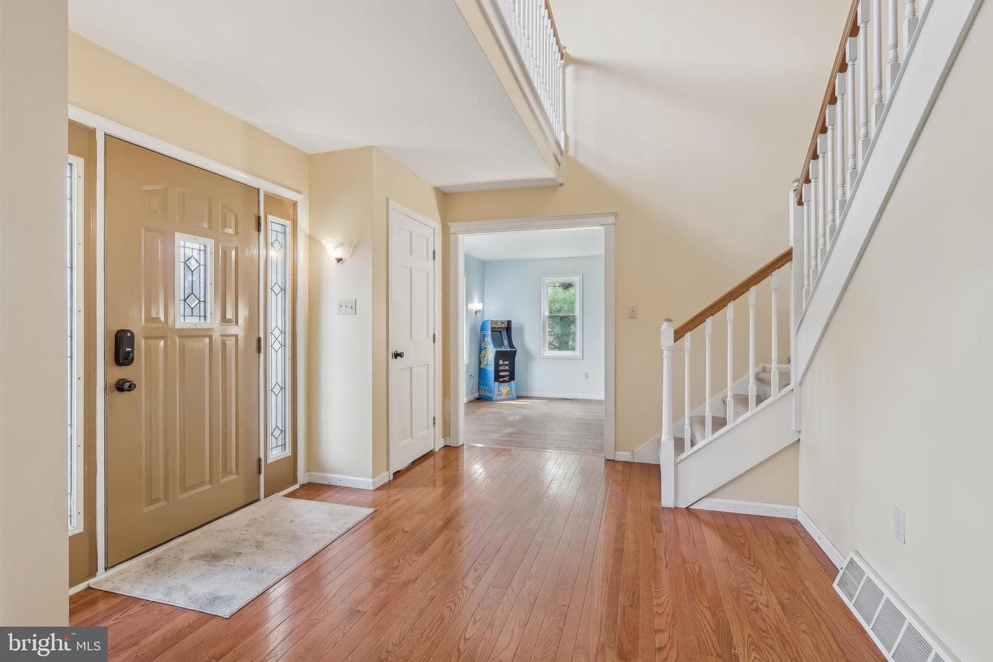 16 Springwater Lane photo 8