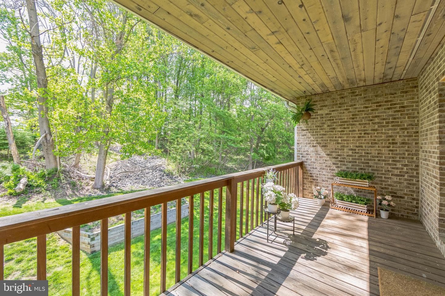 1244 Country Club Drive photo 32