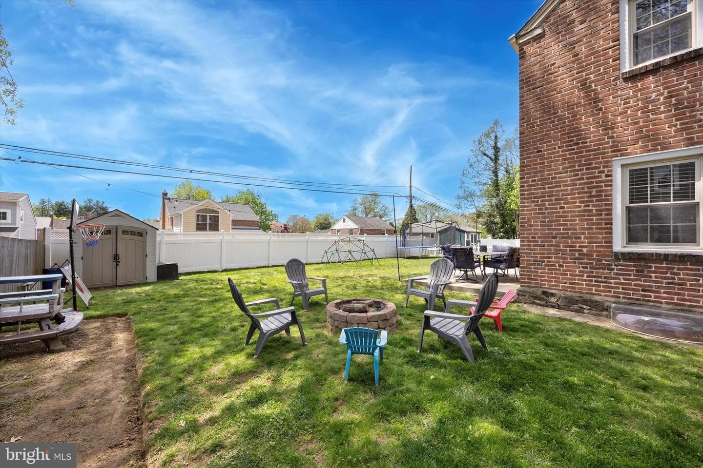 256 Ridgewood Road photo 29