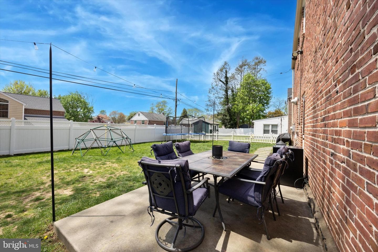 256 Ridgewood Road photo 31