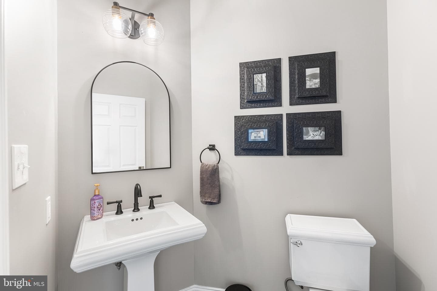 16 Hudson Way photo 21