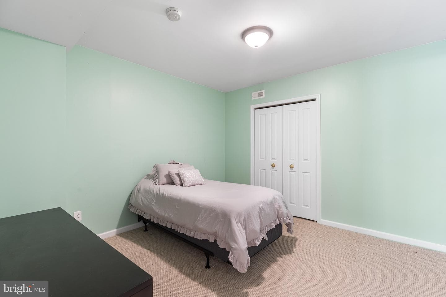 16 Hudson Way photo 51