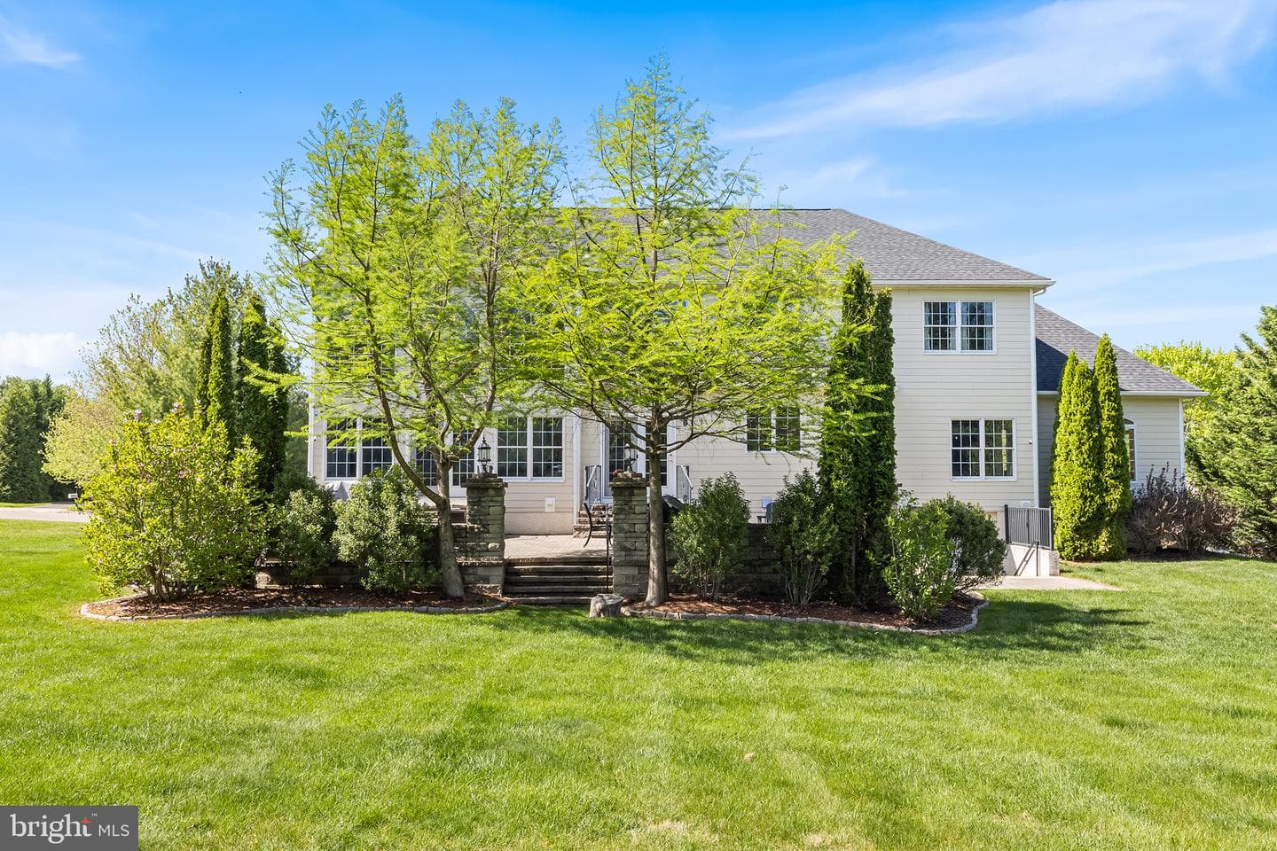 16 Hudson Way photo 54