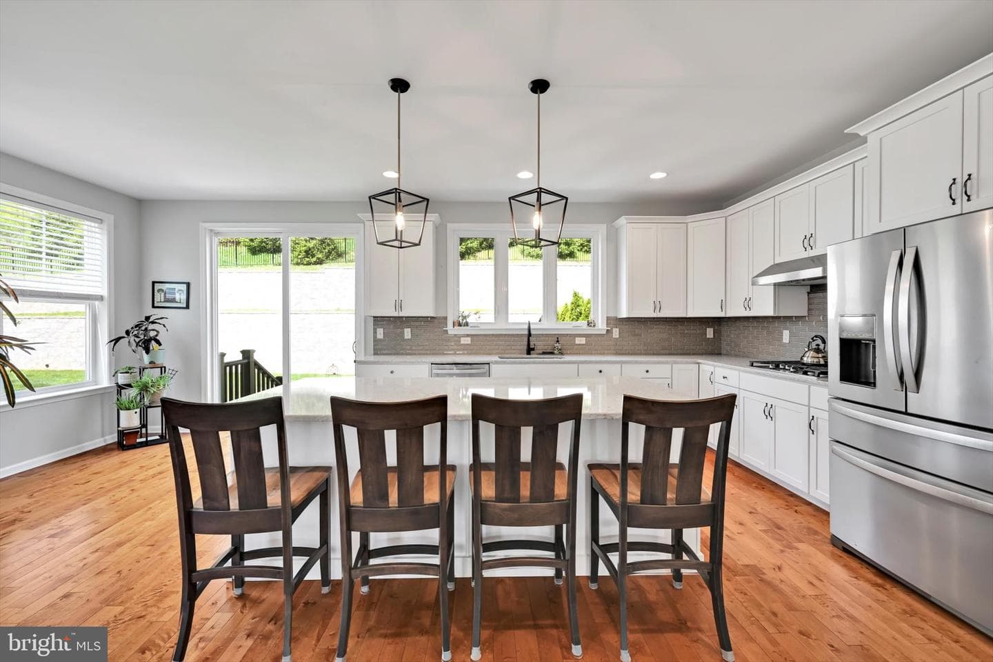 3013 Marias Way photo 4