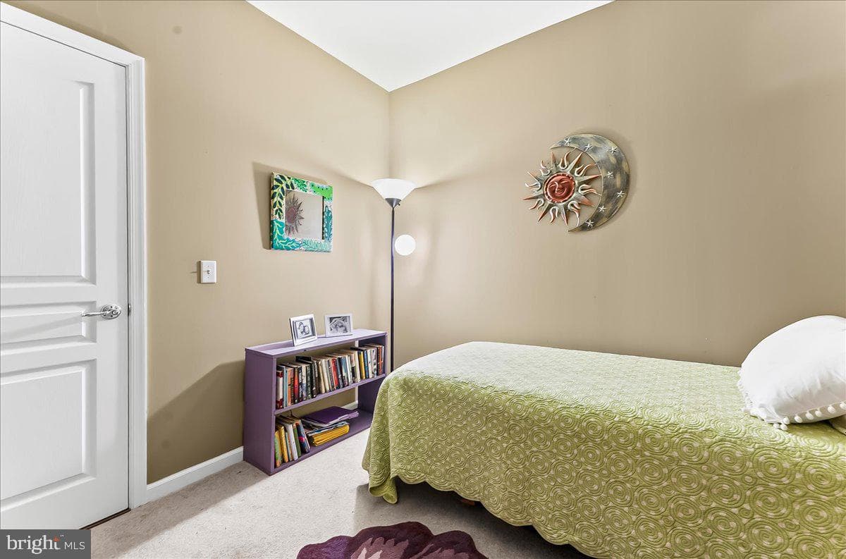 521 Creekside Drive photo 21