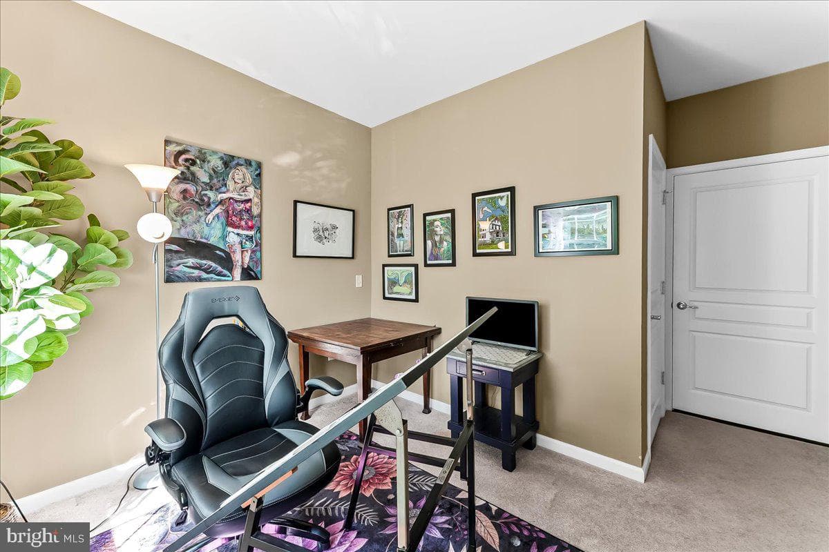 521 Creekside Drive photo 23