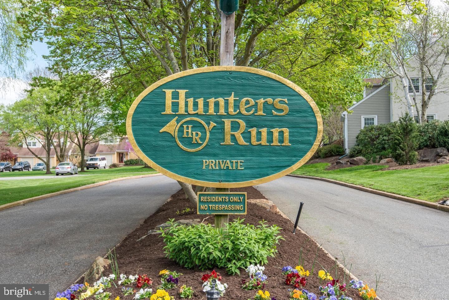 89 Hunters Run photo 1