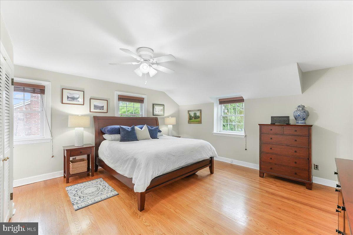 1013 Crest Road photo 13